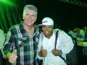 Ivan Leite prestigia festa de 46 anos da Rádio Esperança